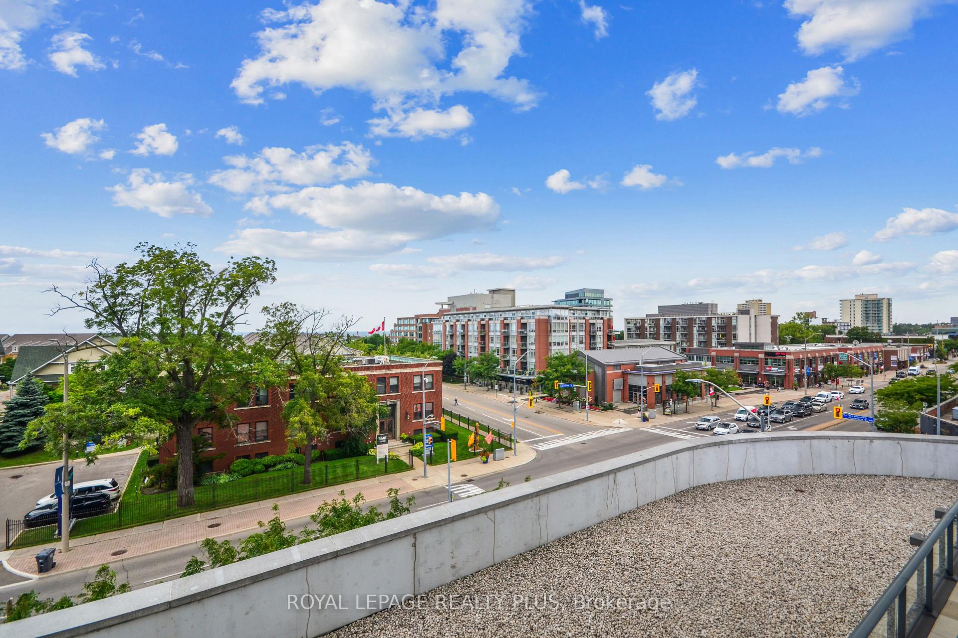 Photo 27 of Unit 403, 1 Hurontario Street, Mississauga, Port Credit — HOMEH