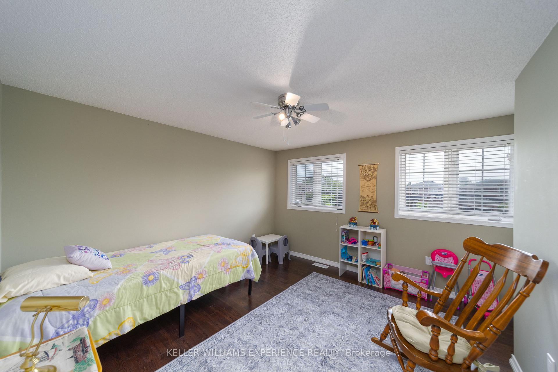 Photo 17 of 12 Monarchy Street, Barrie, Innis-Shore — HOMEH