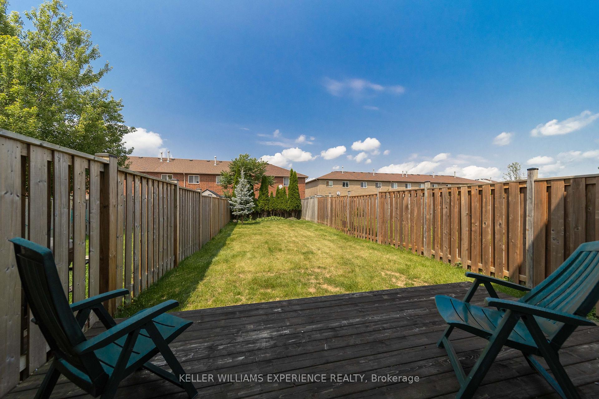 Photo 19 of 12 Monarchy Street, Barrie, Innis-Shore — HOMEH