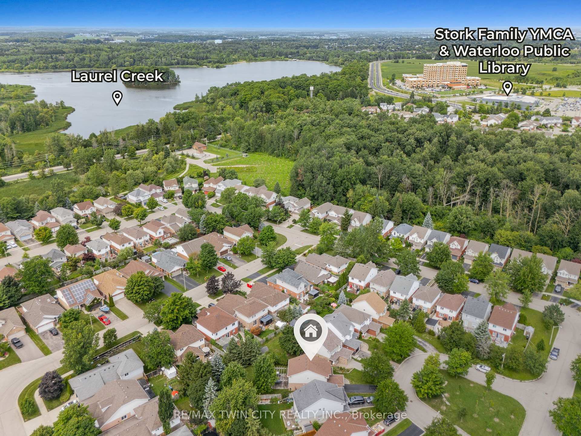Photo 6 of 298 Pineland Place, Waterloo, Columbia Forest — HOMEH