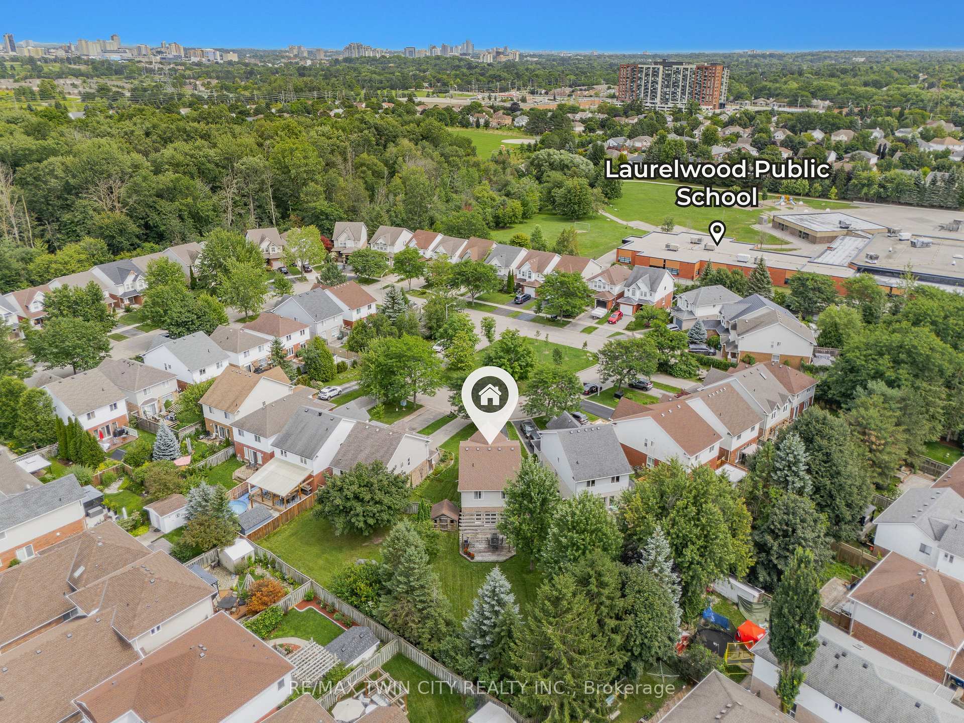 Photo 45 of 298 Pineland Place, Waterloo, Columbia Forest — HOMEH