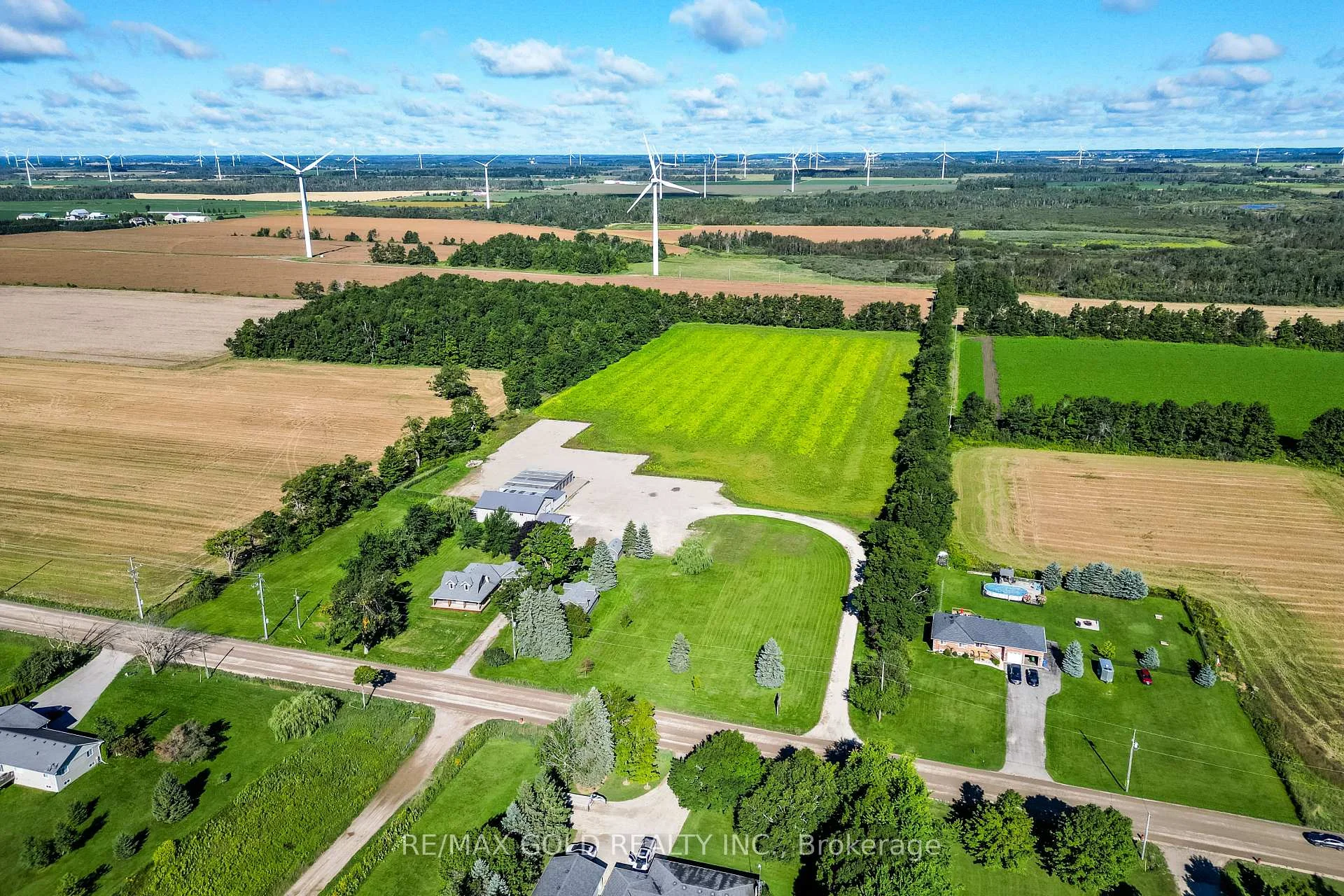 Photo of 582335 County Road 17