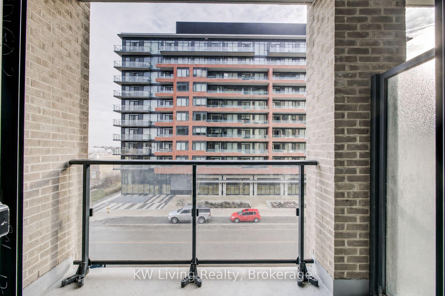 Photo 9 of Unit 307, 100 Eagle Rock Way, Vaughan, Rural Vaughan — HOMEH