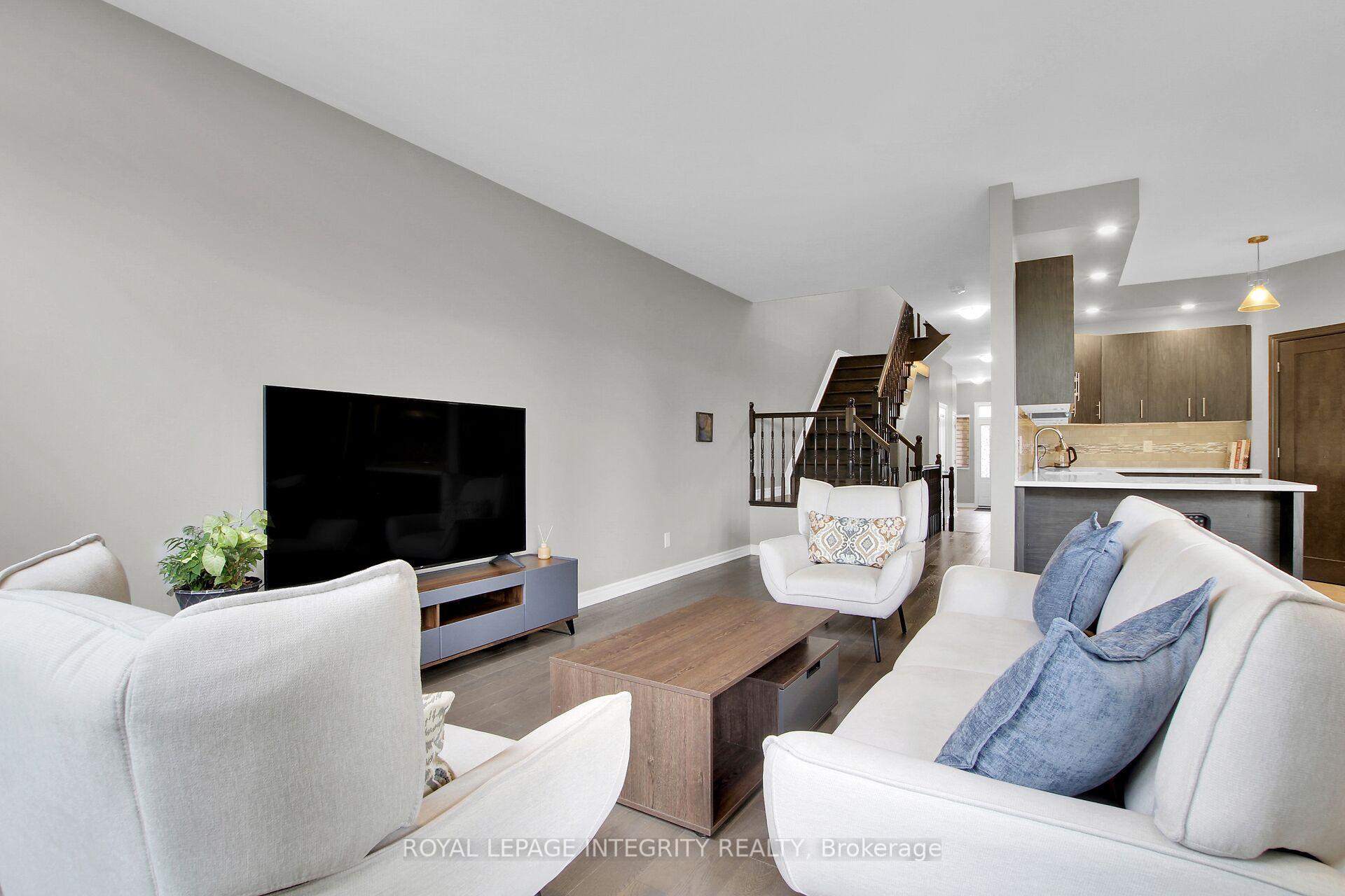 Photo 10 of 767 Dearborn Private, Ottawa, Blossom Park/Kemp Park/Findlay Creek — HOMEH
