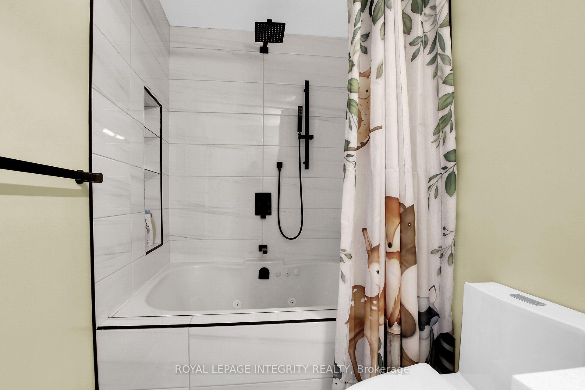 Photo 33 of 767 Dearborn Private, Ottawa, Blossom Park/Kemp Park/Findlay Creek — HOMEH