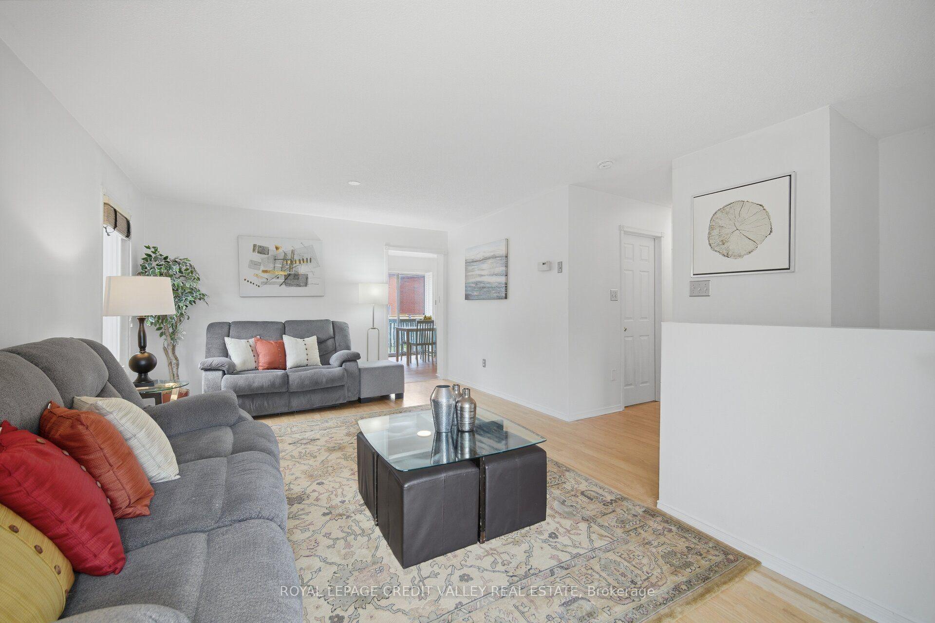 Photo 9 of 43 Flemington Drive E, Caledon, Rural Caledon — HOMEH