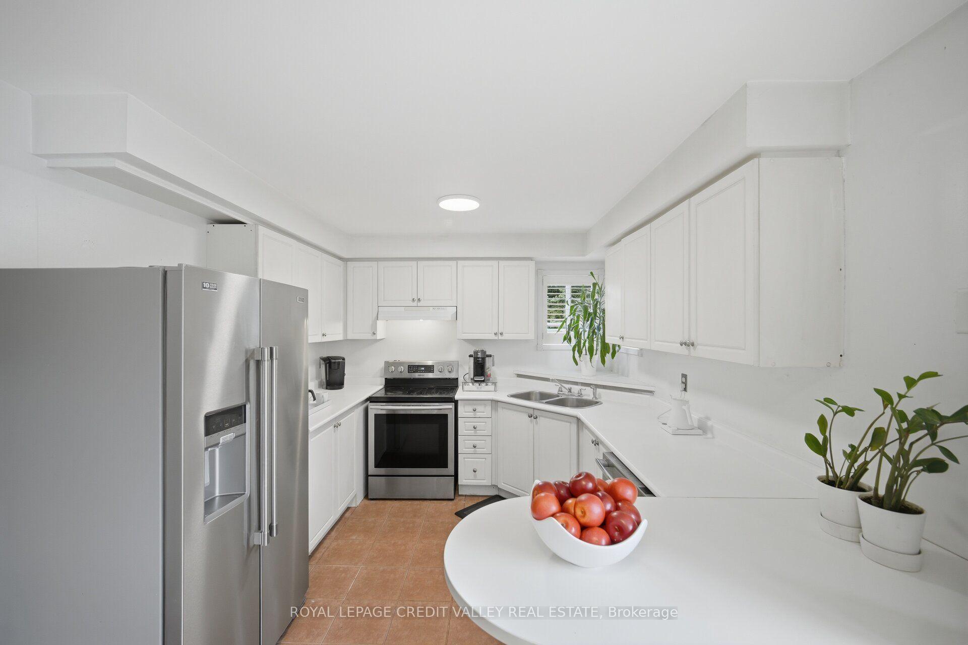 Photo 11 of 43 Flemington Drive E, Caledon, Rural Caledon — HOMEH