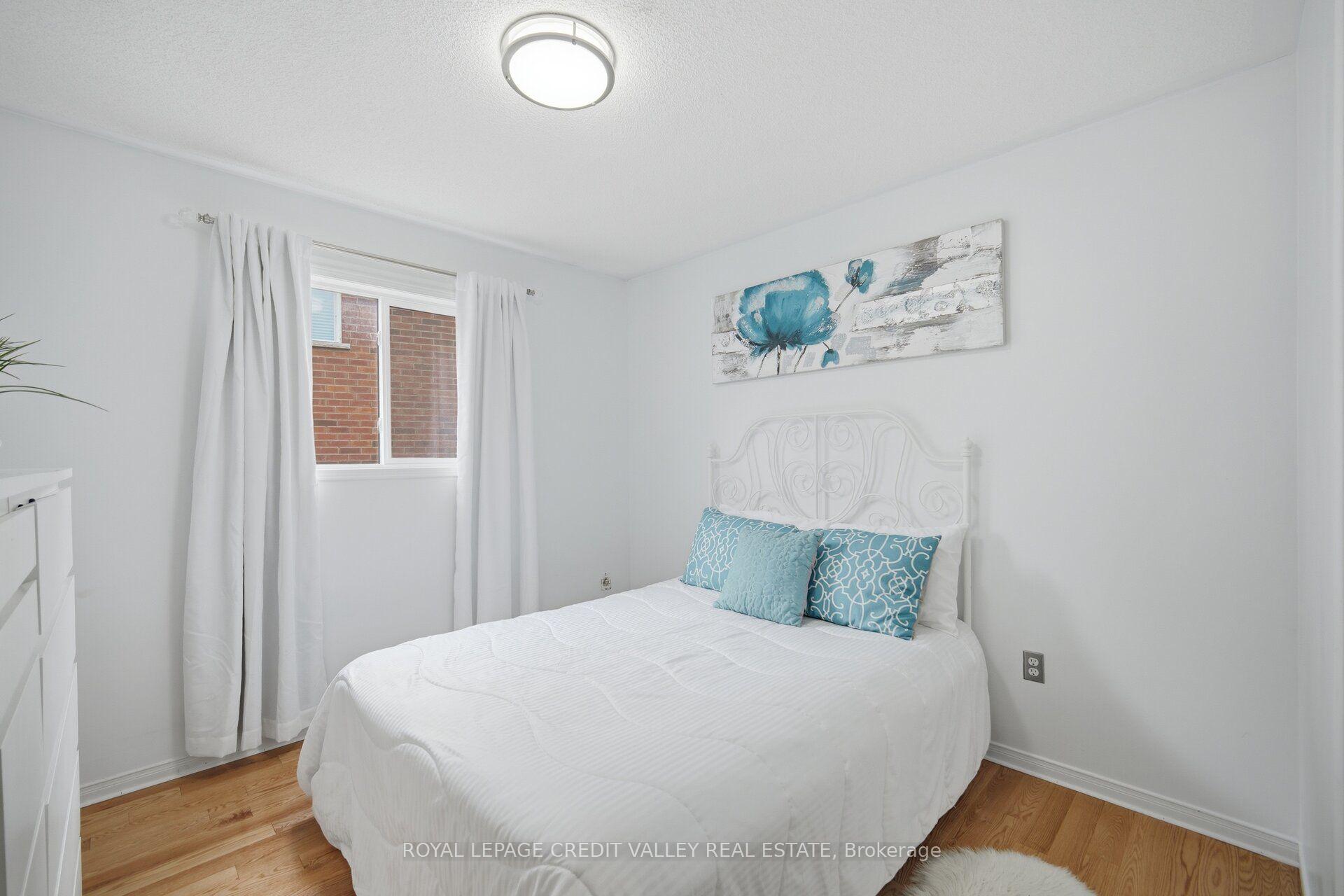 Photo 18 of 43 Flemington Drive E, Caledon, Rural Caledon — HOMEH