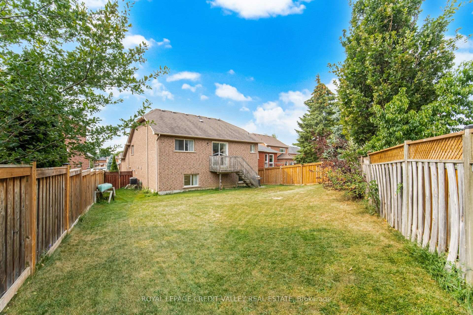 Photo 32 of 43 Flemington Drive E, Caledon, Rural Caledon — HOMEH