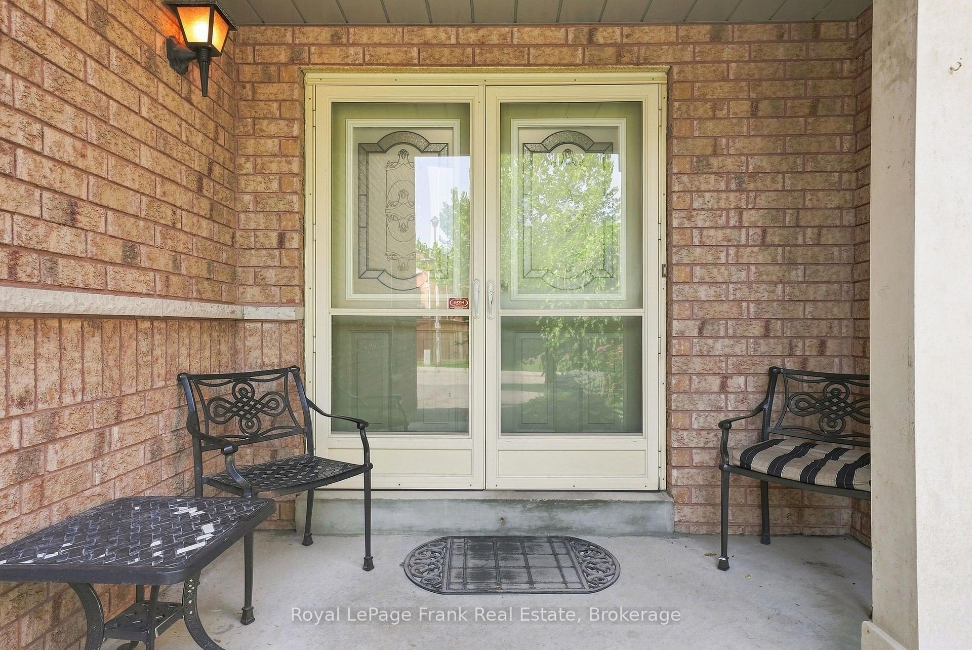 Photo 7 of 69 Alberta Drive, Vaughan, Concord — HOMEH