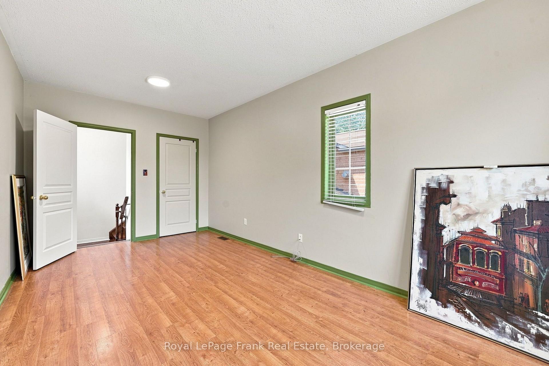 Photo 23 of 69 Alberta Drive, Vaughan, Concord — HOMEH