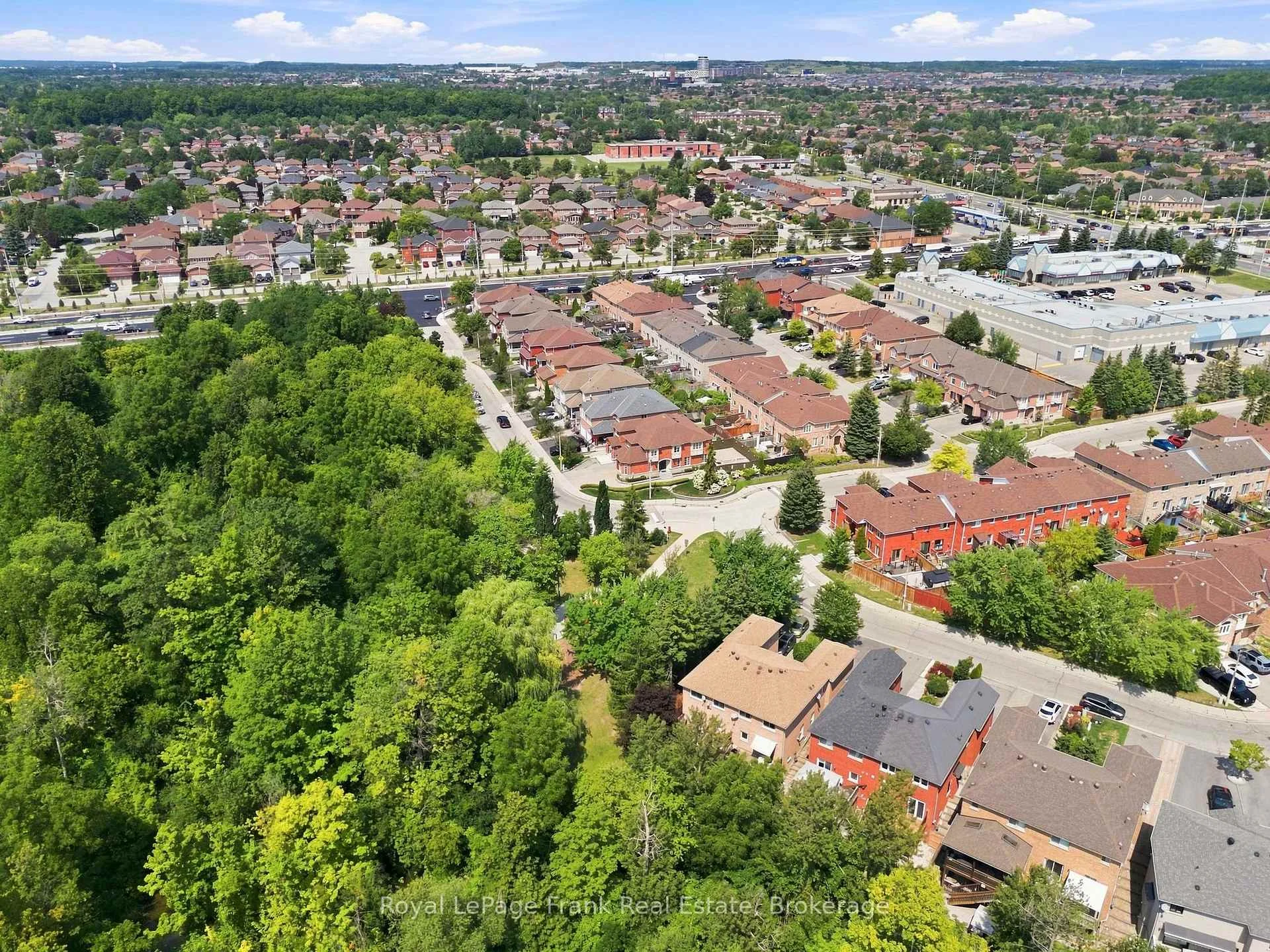 Photo 45 of 69 Alberta Drive, Vaughan, Concord — HOMEH