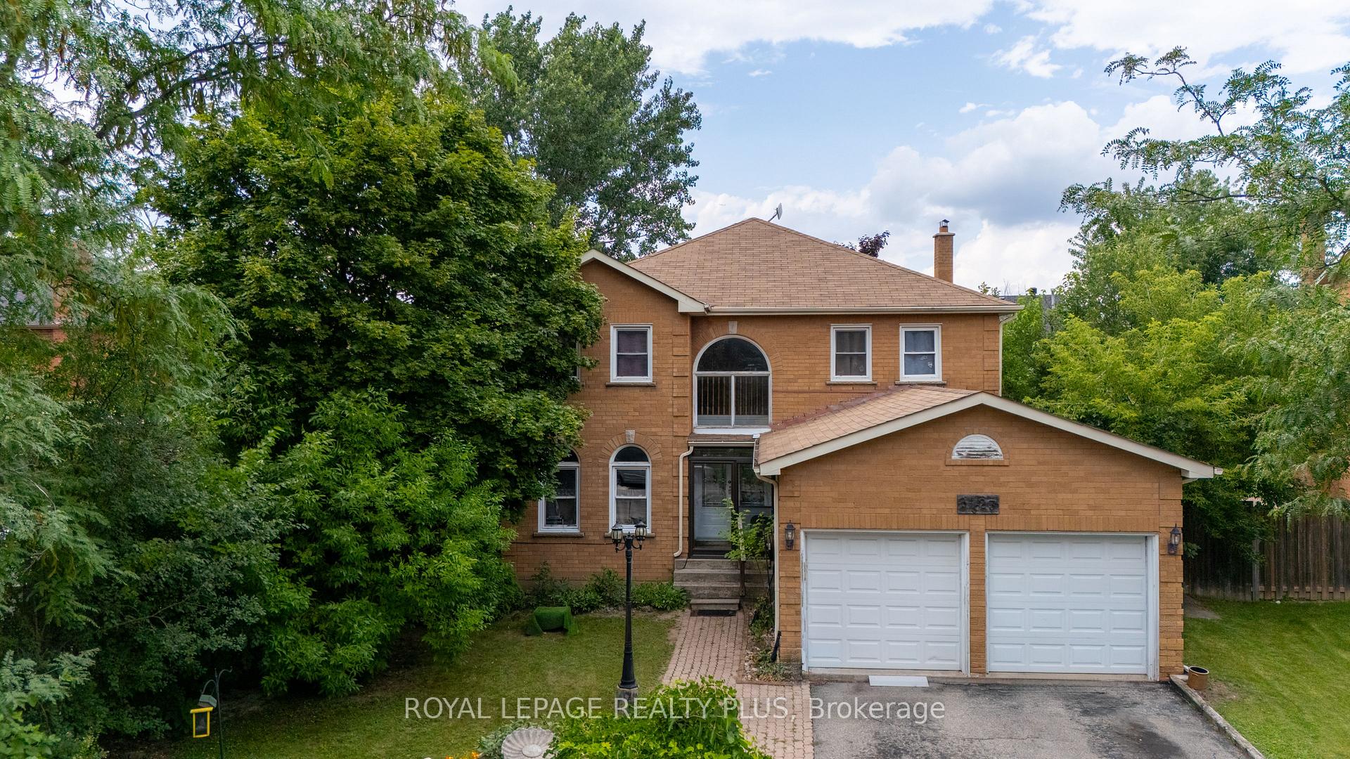 Photo 3 of 5523 Edencroft Acres, Mississauga, East Credit — HOMEH