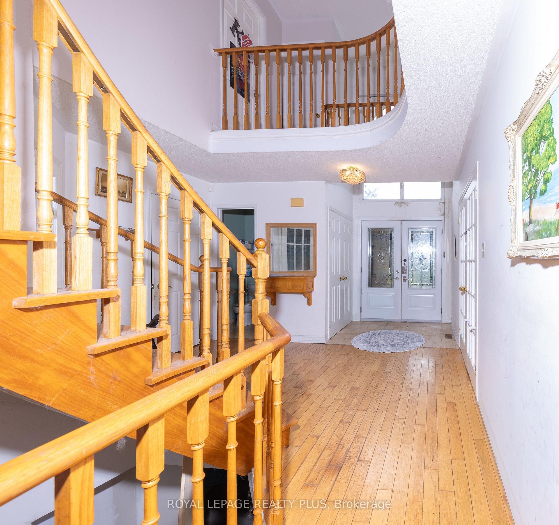 Photo 4 of 5523 Edencroft Acres, Mississauga, East Credit — HOMEH