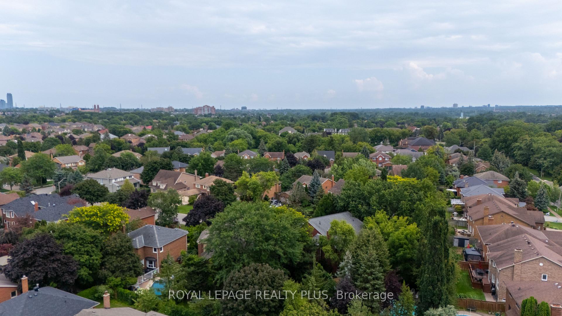 Photo 20 of 5523 Edencroft Acres, Mississauga, East Credit — HOMEH