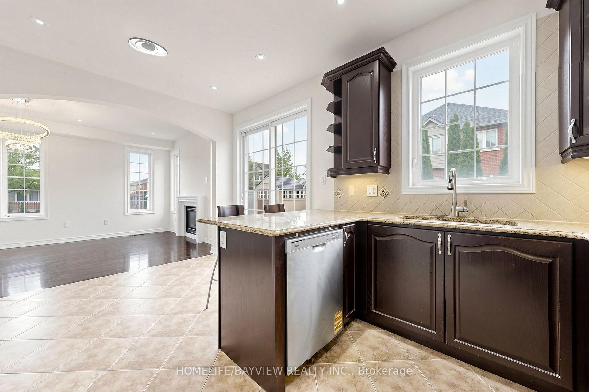 Photo 15 of 3 Stoyell Drive, Richmond Hill, Jefferson — HOMEH