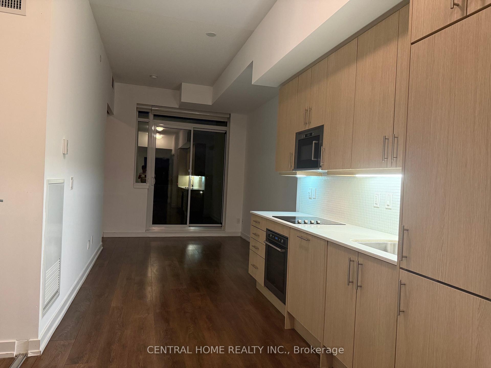 Photo 4 of Unit 718, 297 College Street, Toronto, Kensington-Chinatown — HOMEH