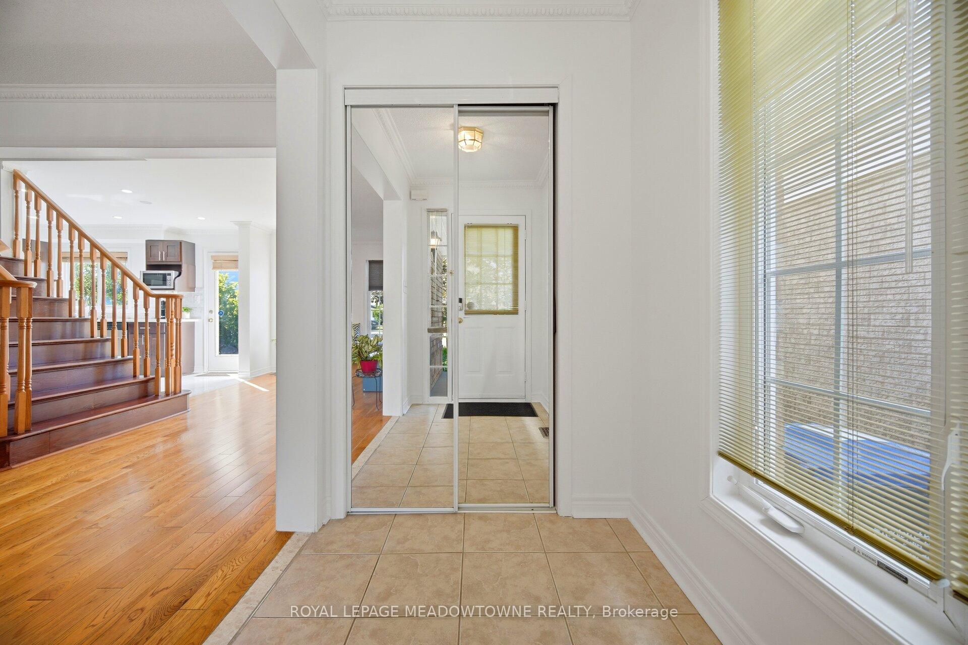 Photo 8 of 62 Sugarhill Drive, Brampton, Fletcher's Meadow — HOMEH