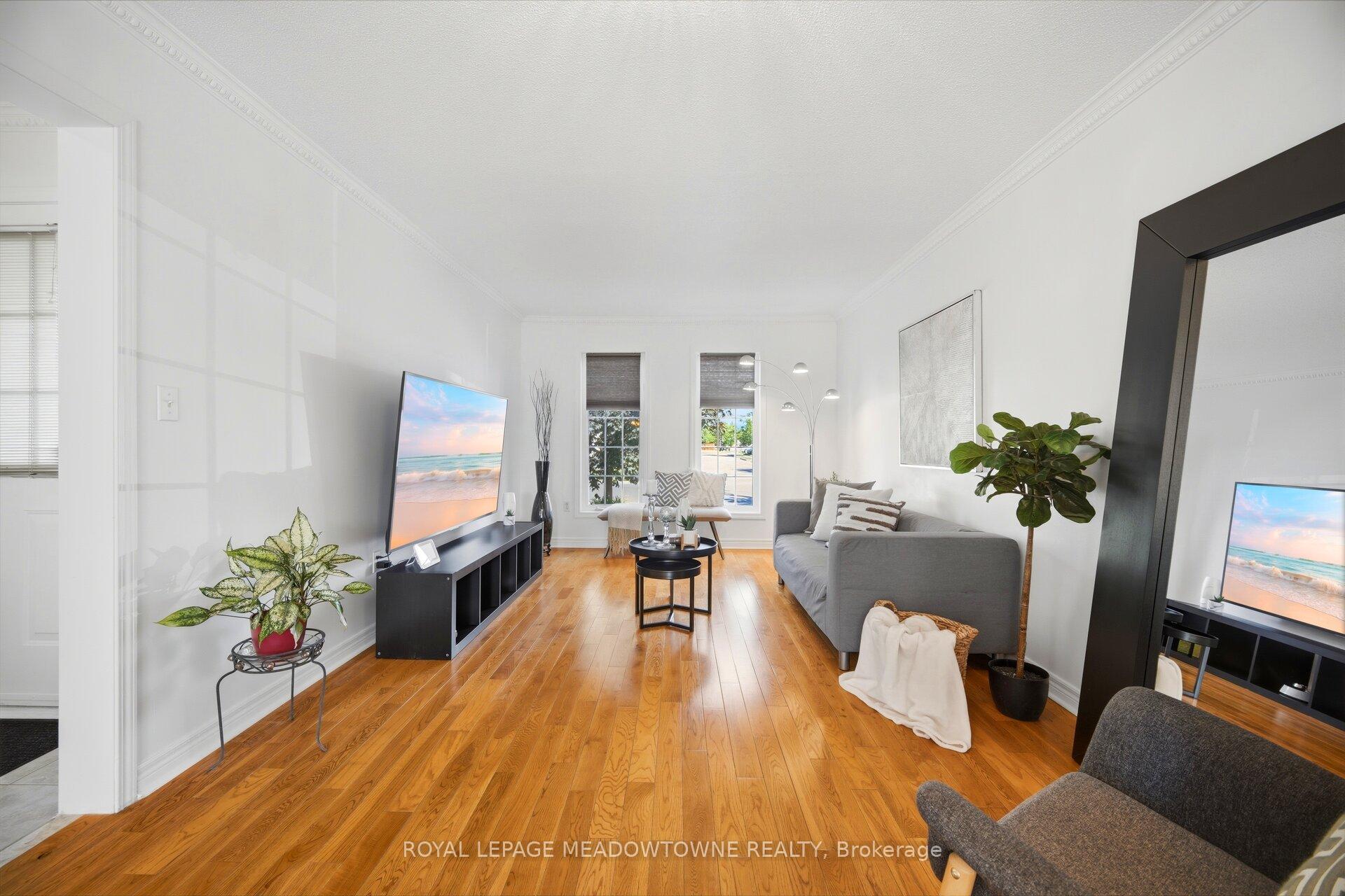 Photo 10 of 62 Sugarhill Drive, Brampton, Fletcher's Meadow — HOMEH