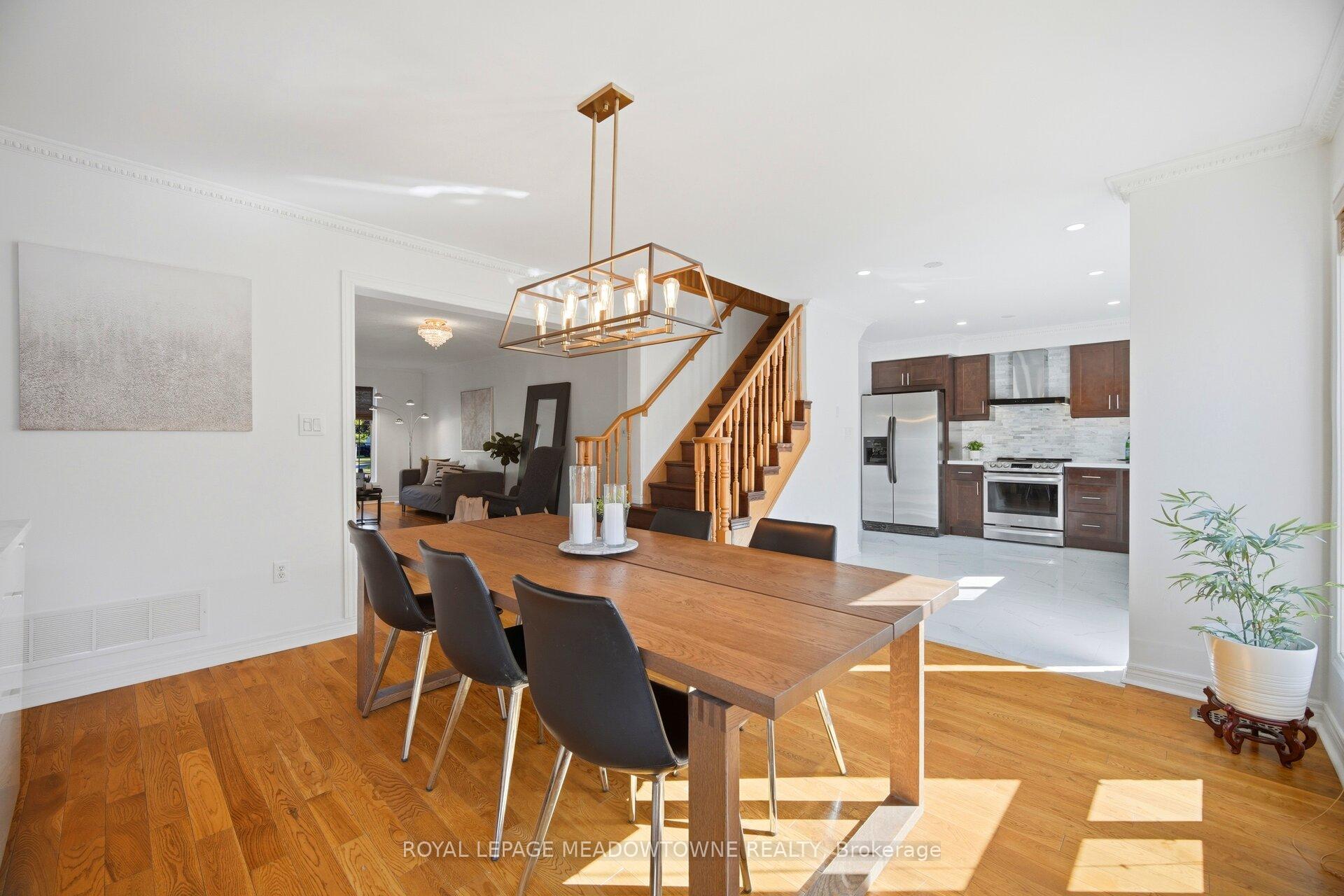 Photo 15 of 62 Sugarhill Drive, Brampton, Fletcher's Meadow — HOMEH