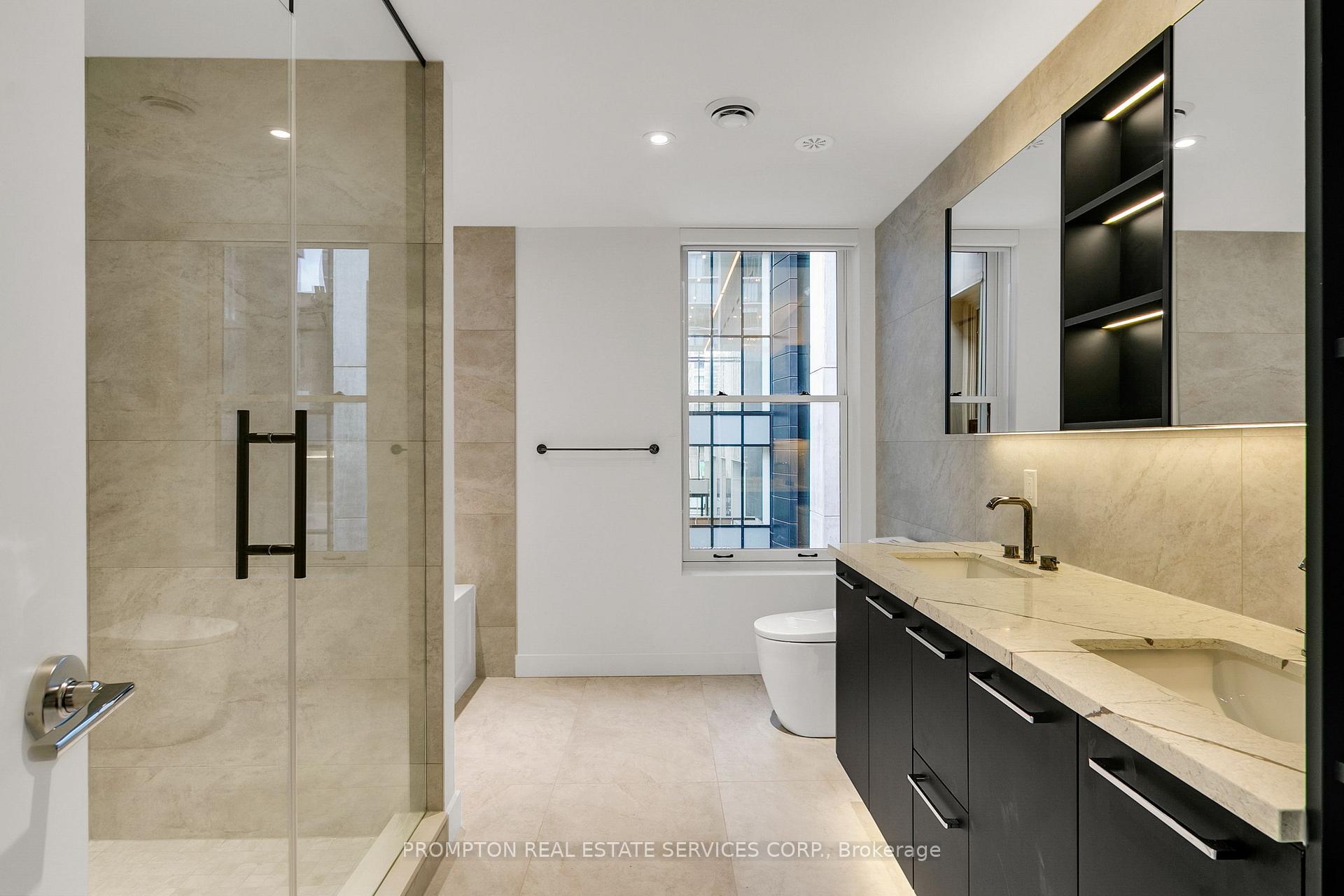 Photo 17 of 11 Gloucester Street, Toronto, Church-Yonge Corridor — HOMEH
