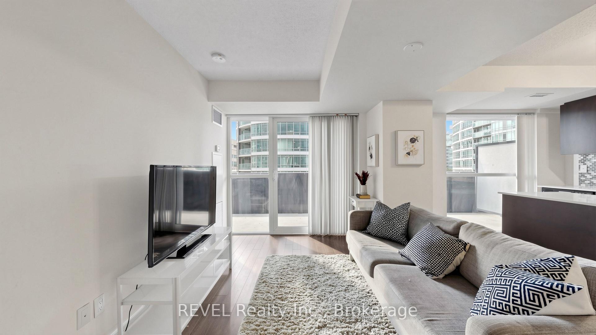 Photo 11 of Unit 306, 352 Front Street W, Toronto, Waterfront Communities — HOMEH