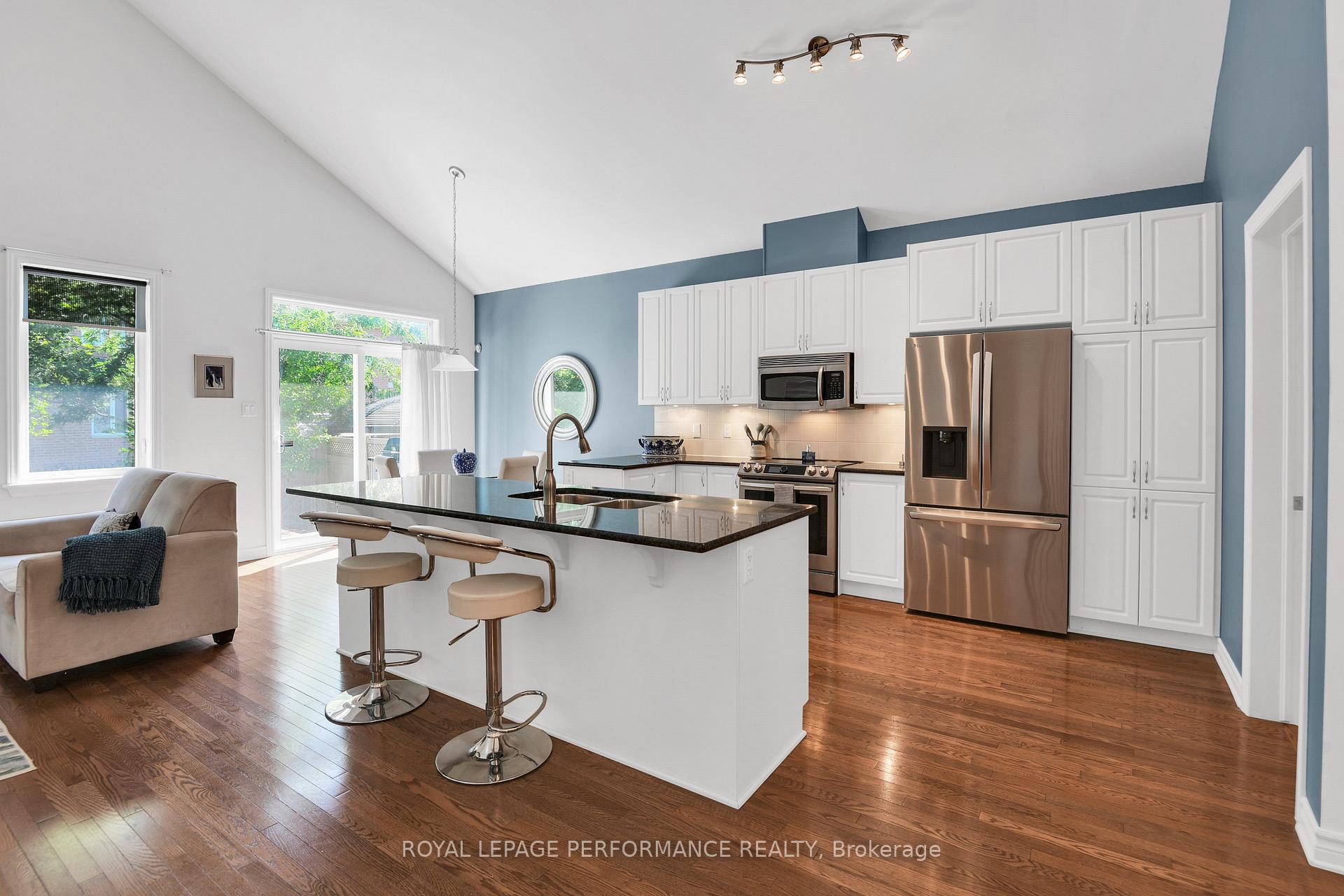 Photo 7 of 518 Golden Sedge Way, Ottawa, Blossom Park/Kemp Park/Findlay Creek — HOMEH