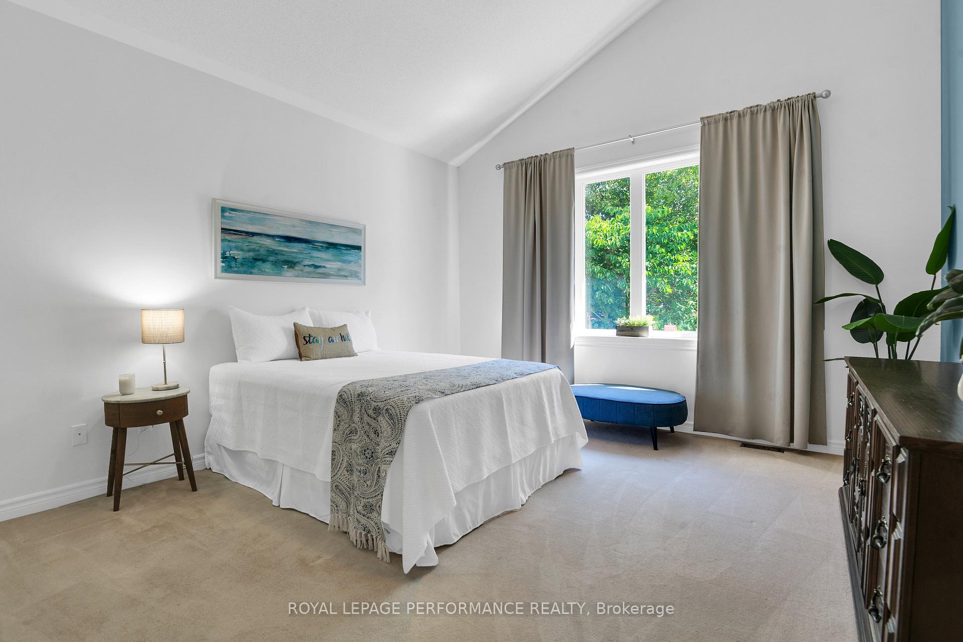 Photo 13 of 518 Golden Sedge Way, Ottawa, Blossom Park/Kemp Park/Findlay Creek — HOMEH