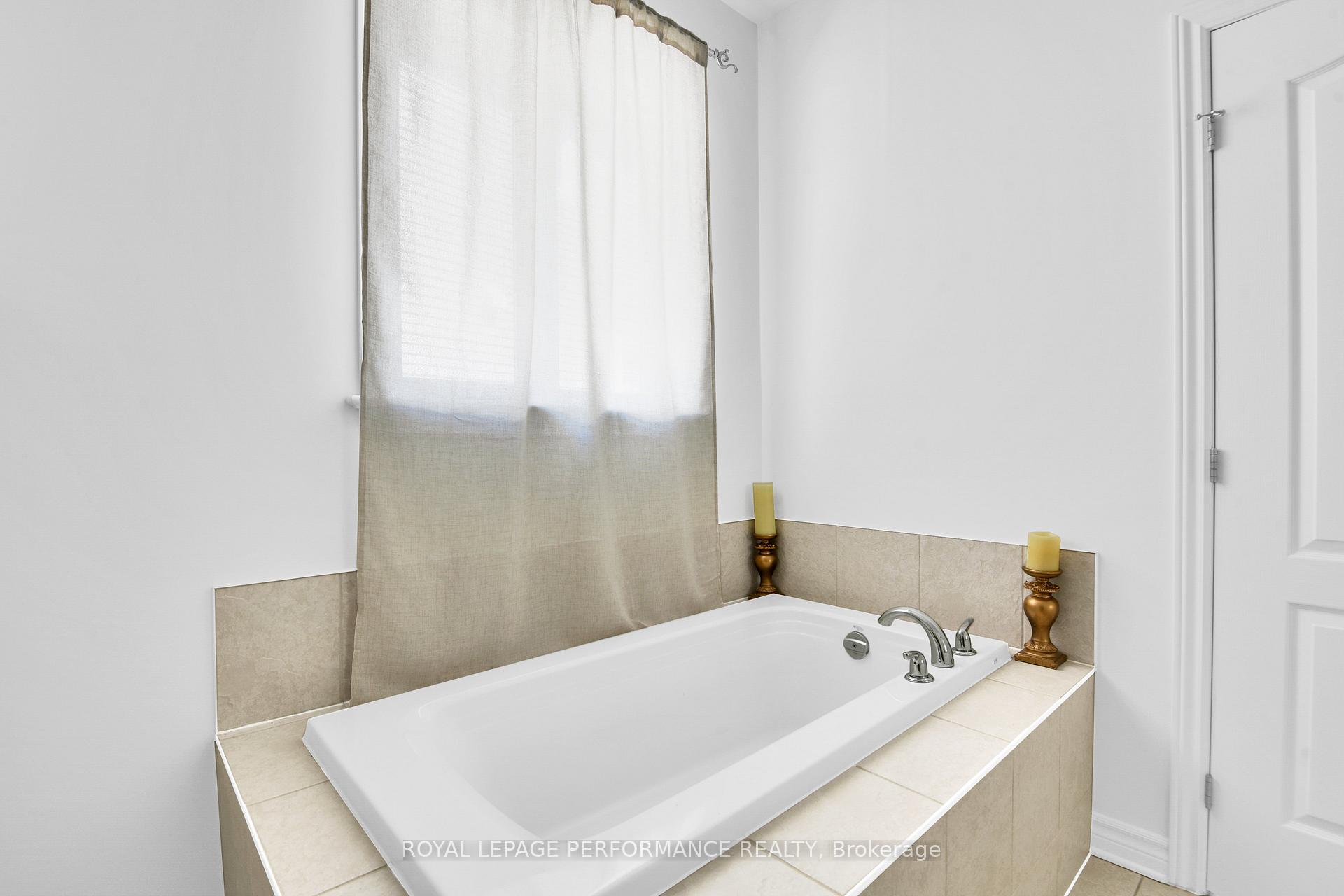 Photo 17 of 518 Golden Sedge Way, Ottawa, Blossom Park/Kemp Park/Findlay Creek — HOMEH