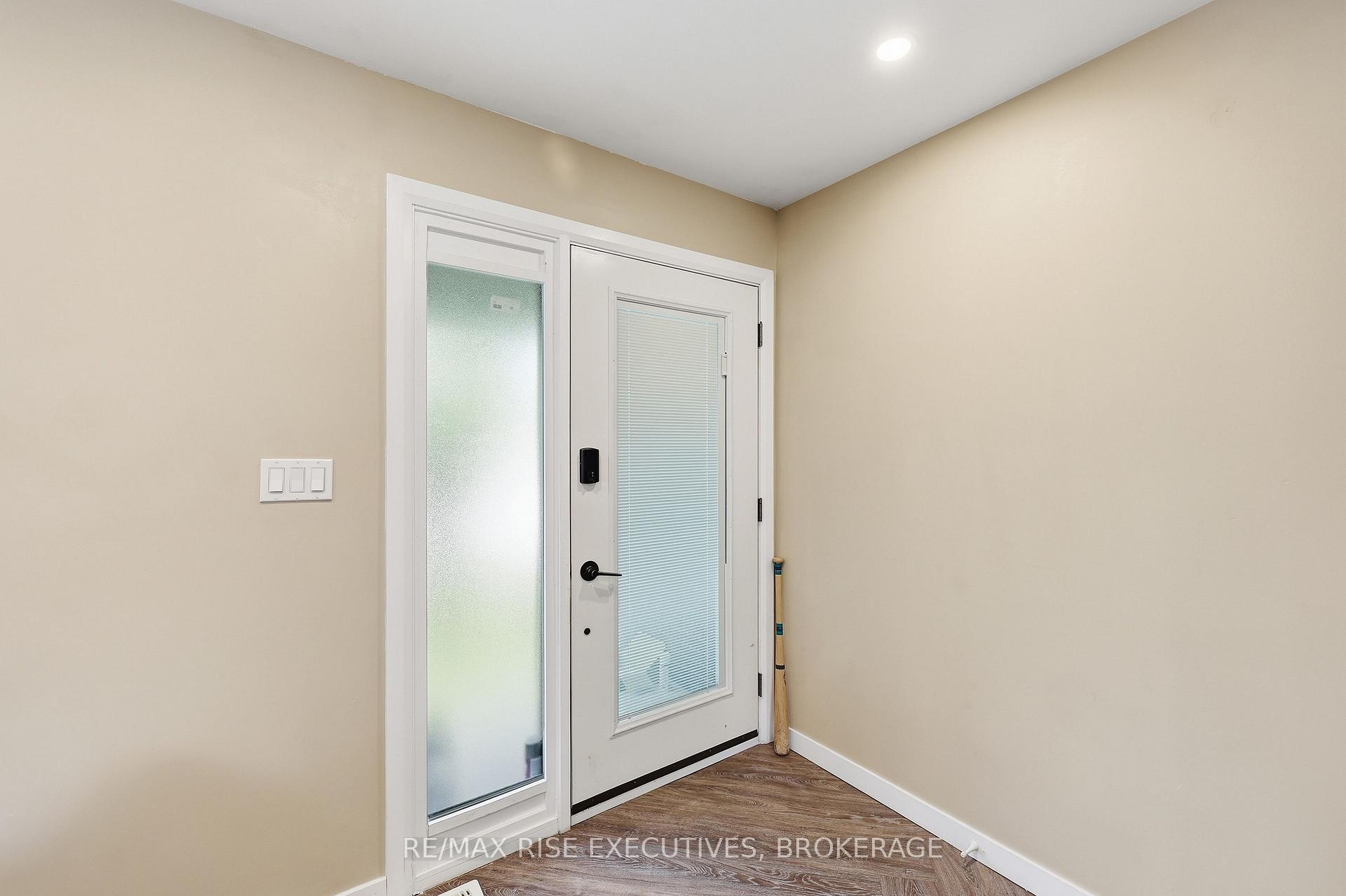 Photo 15 of 137 Ford Street, Kingston, Rideau — HOMEH