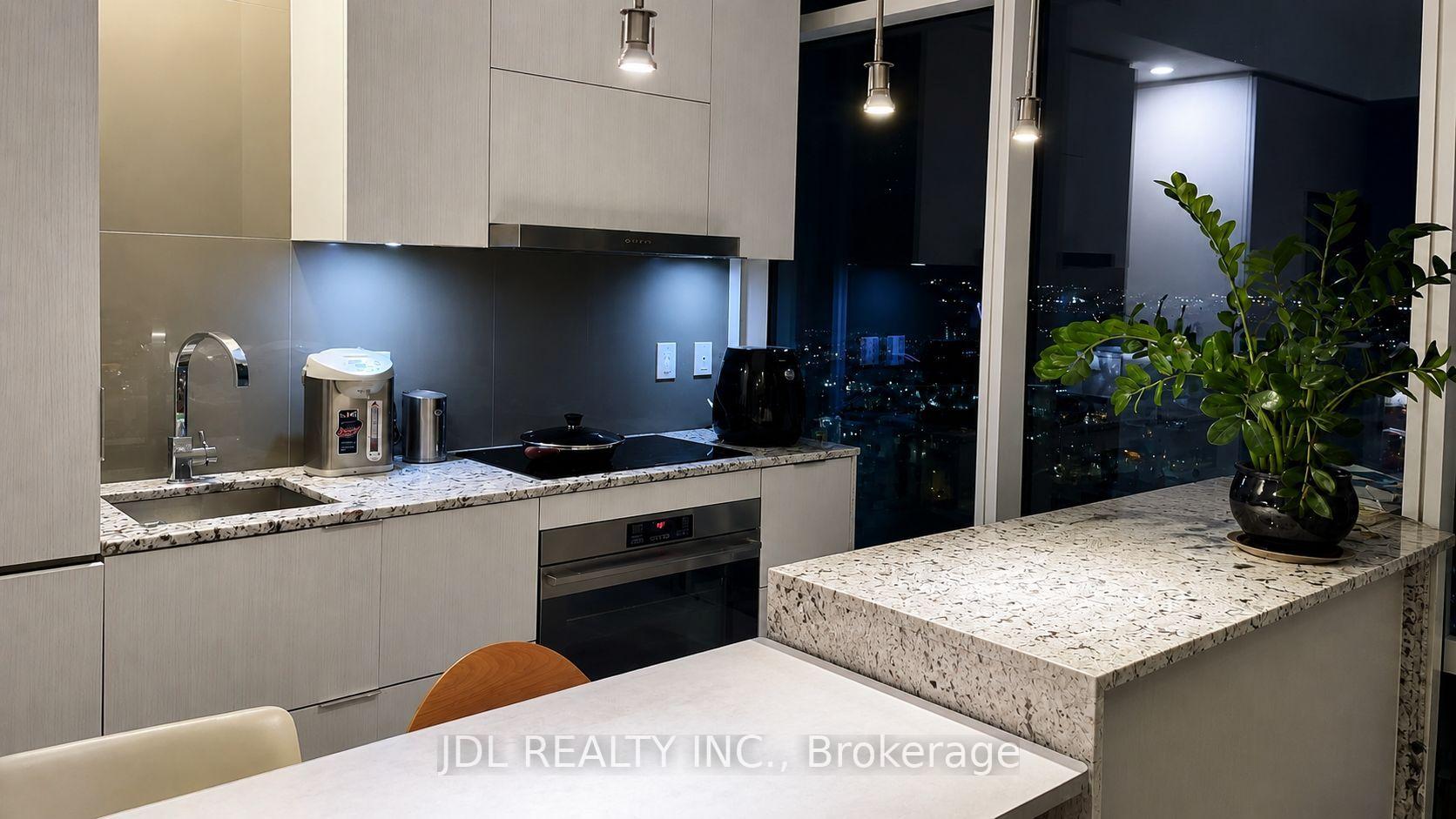 Photo 3 of Unit 3804, 1 Bloor Street E, Toronto, Church-Yonge Corridor — HOMEH