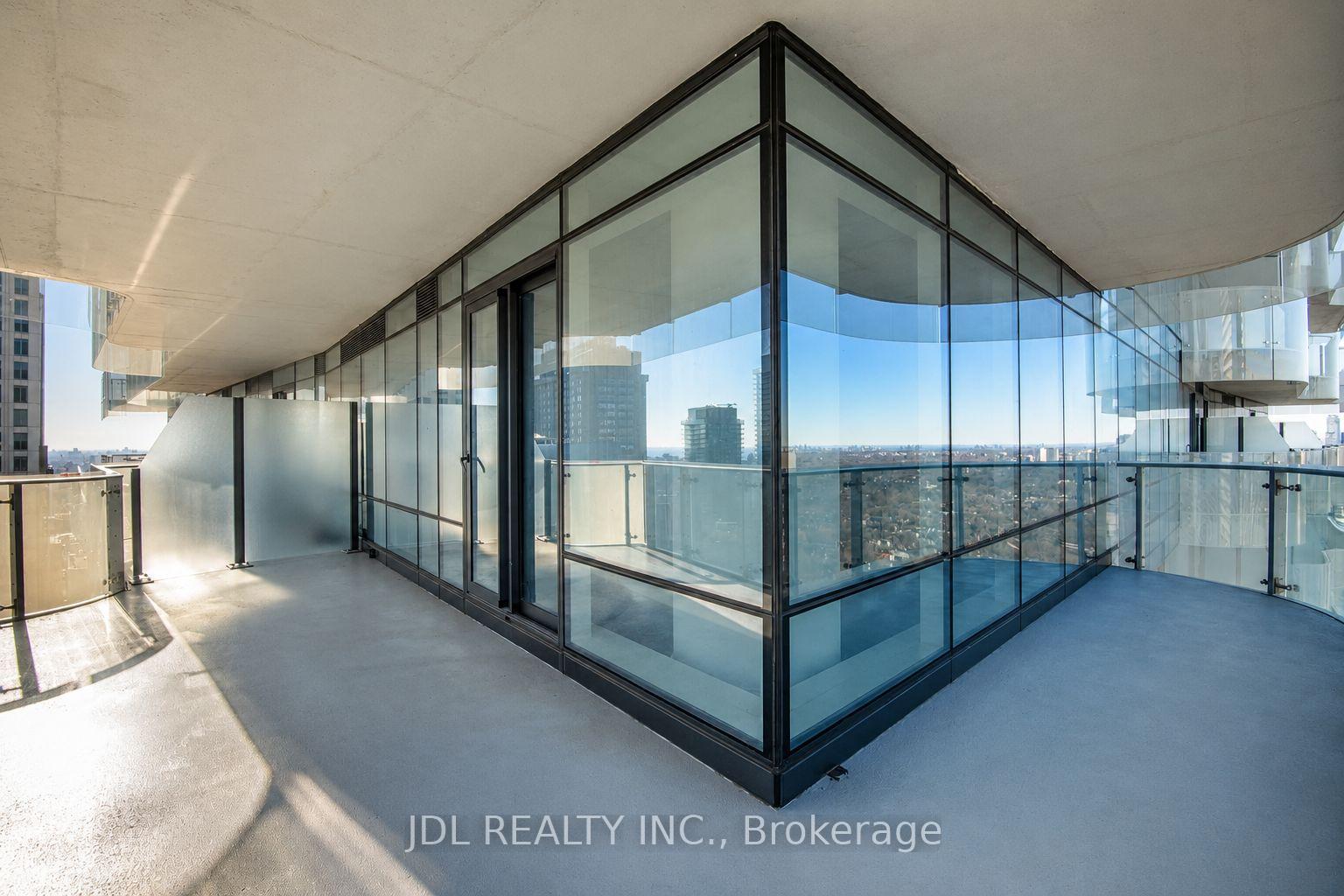 Photo 6 of Unit 3804, 1 Bloor Street E, Toronto, Church-Yonge Corridor — HOMEH