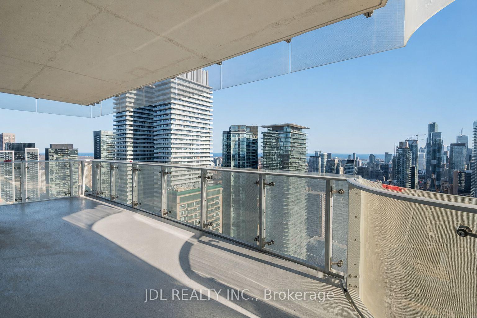 Photo 7 of Unit 3804, 1 Bloor Street E, Toronto, Church-Yonge Corridor — HOMEH