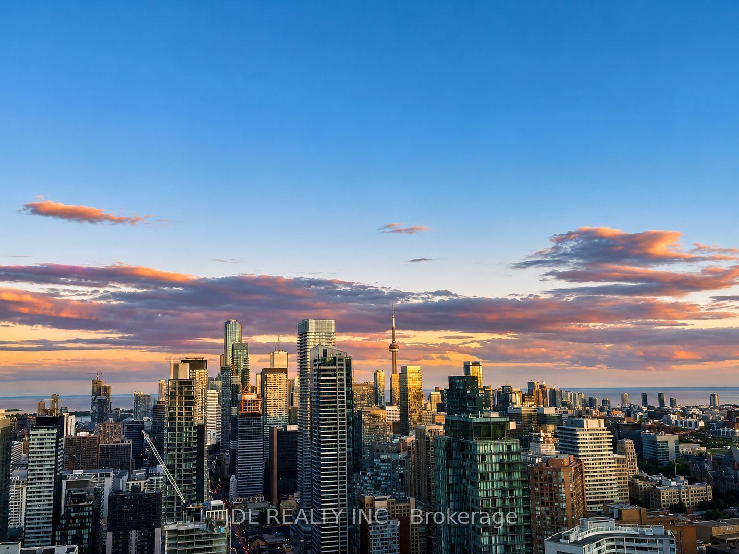 Photo 8 of Unit 3804, 1 Bloor Street E, Toronto, Church-Yonge Corridor — HOMEH