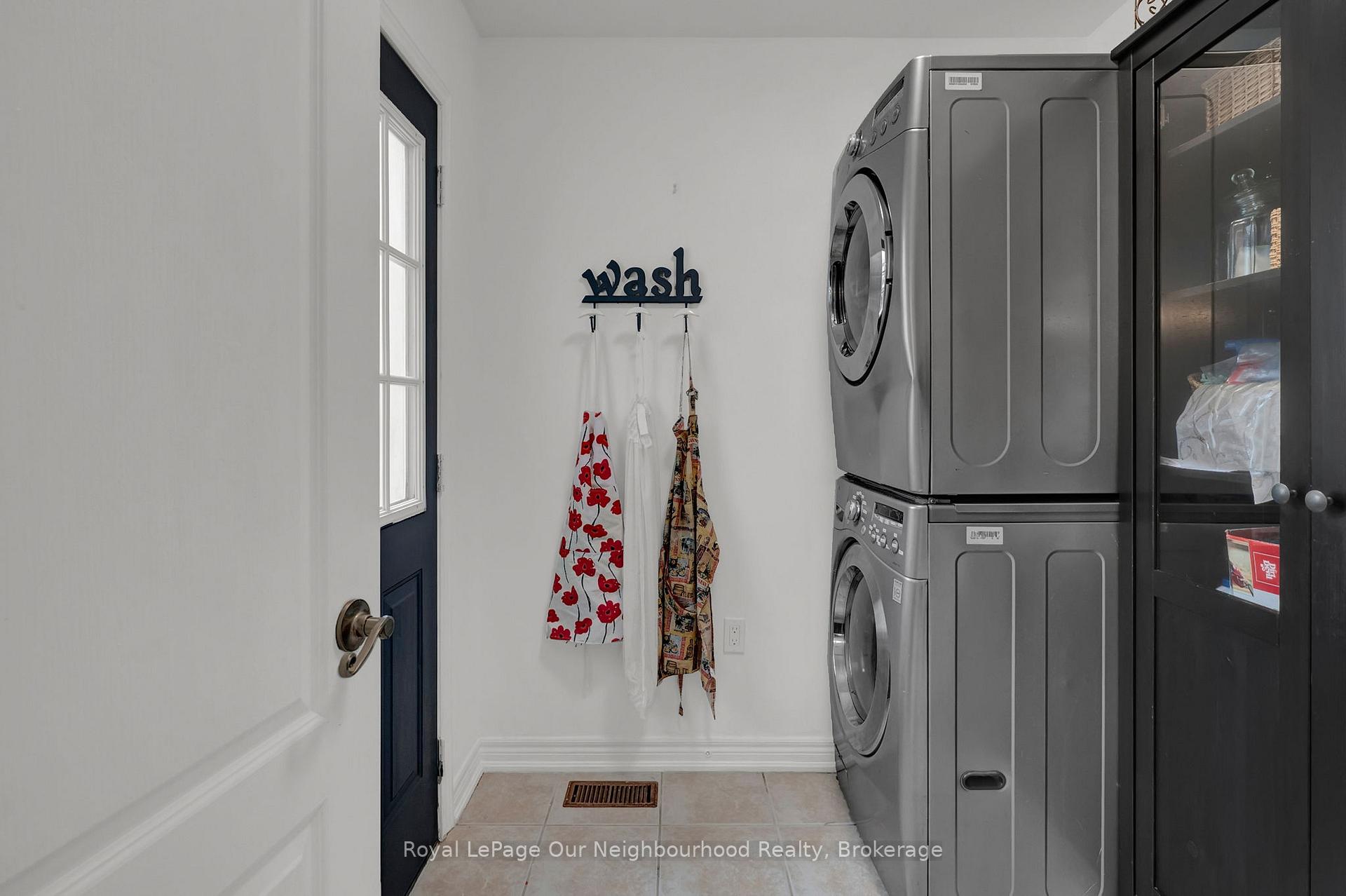 Photo 18 of 24 Kingham Avenue, Ajax, South East — HOMEH