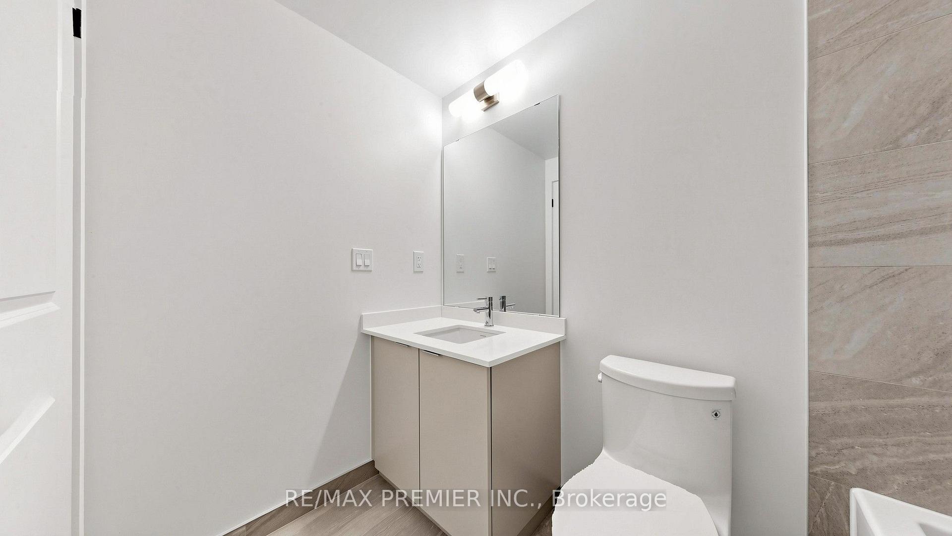 Photo 17 of Unit 2006, 2075 Lakeshore Drive, Burlington, Brant — HOMEH