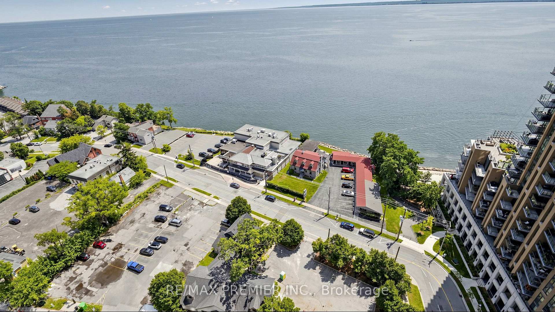 Photo 26 of Unit 2006, 2075 Lakeshore Drive, Burlington, Brant — HOMEH