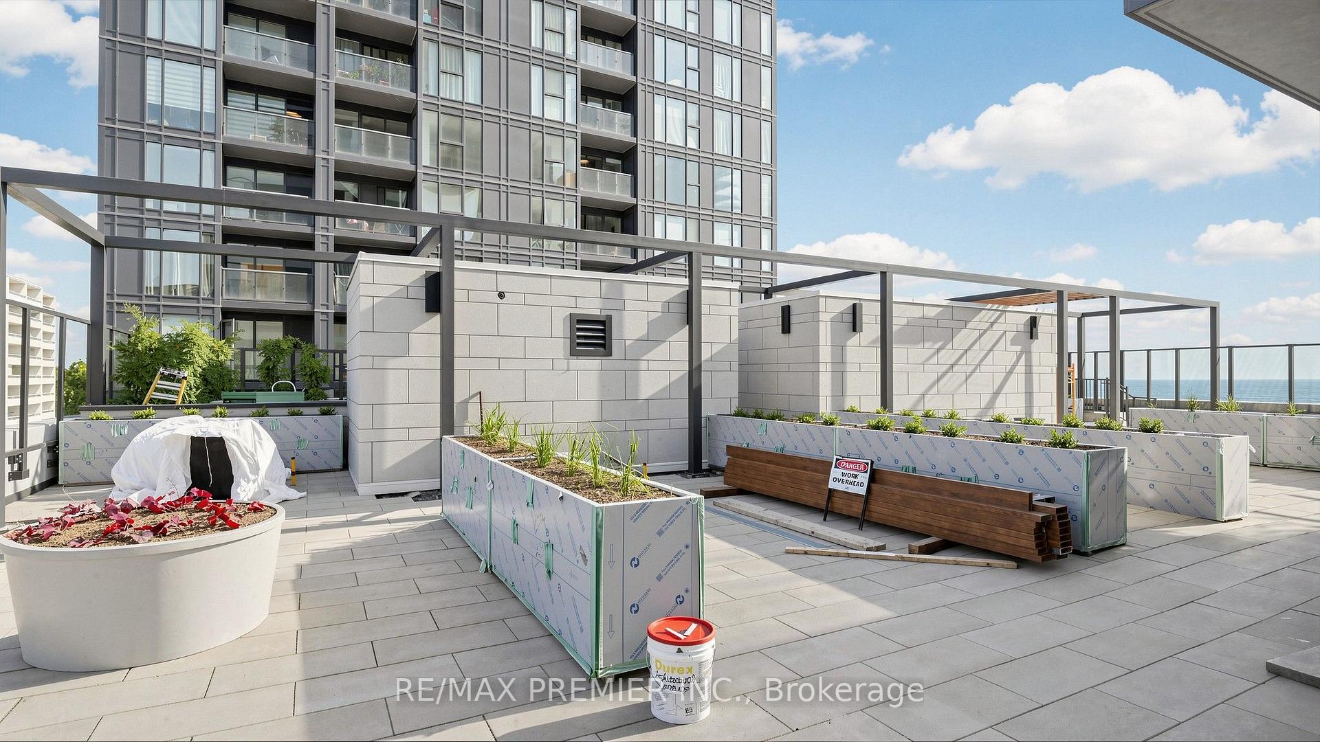 Photo 42 of Unit 2006, 2075 Lakeshore Drive, Burlington, Brant — HOMEH