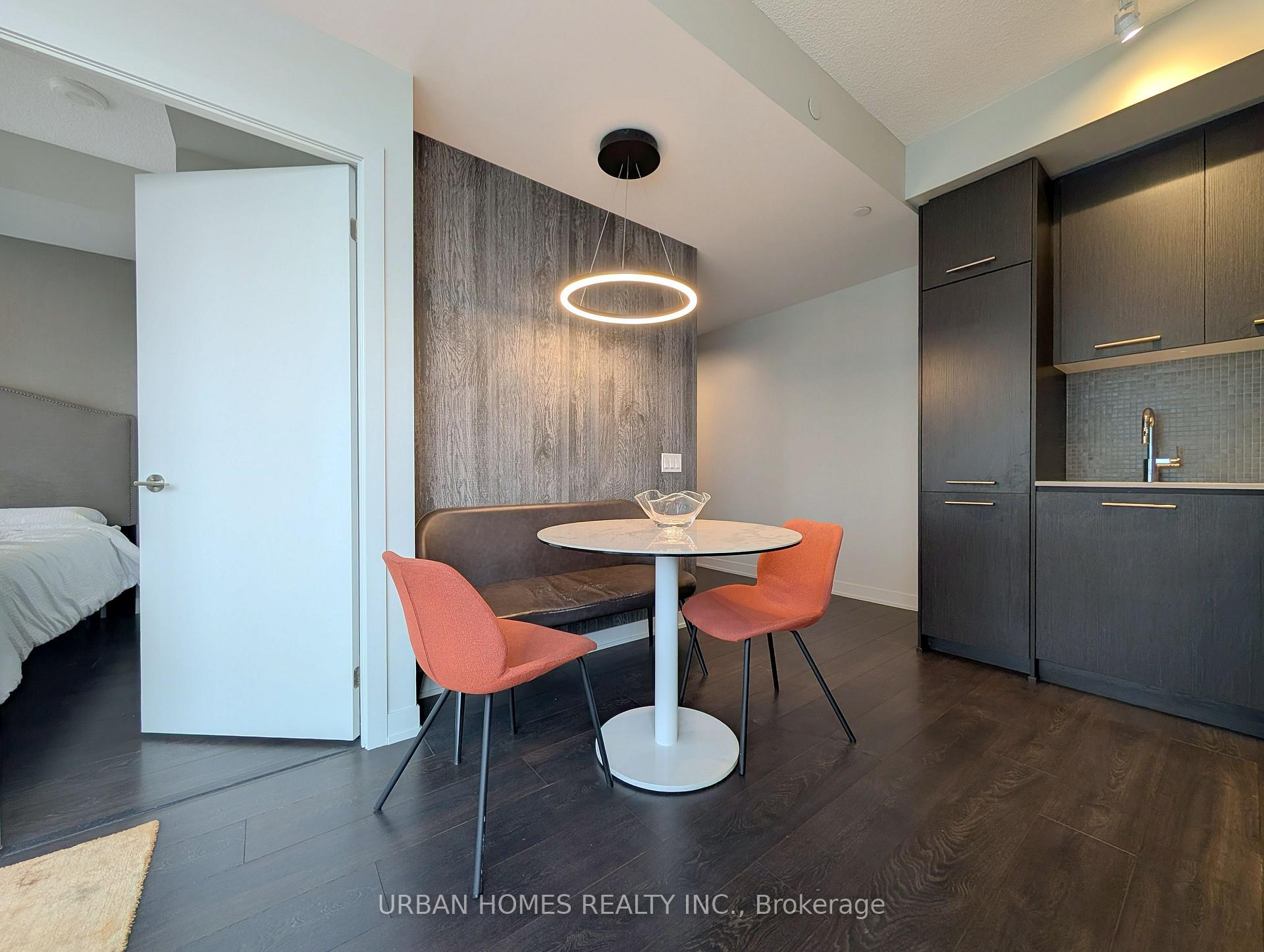Photo 8 of Unit 4006, 87 Peter Street, Toronto, Waterfront Communities — HOMEH