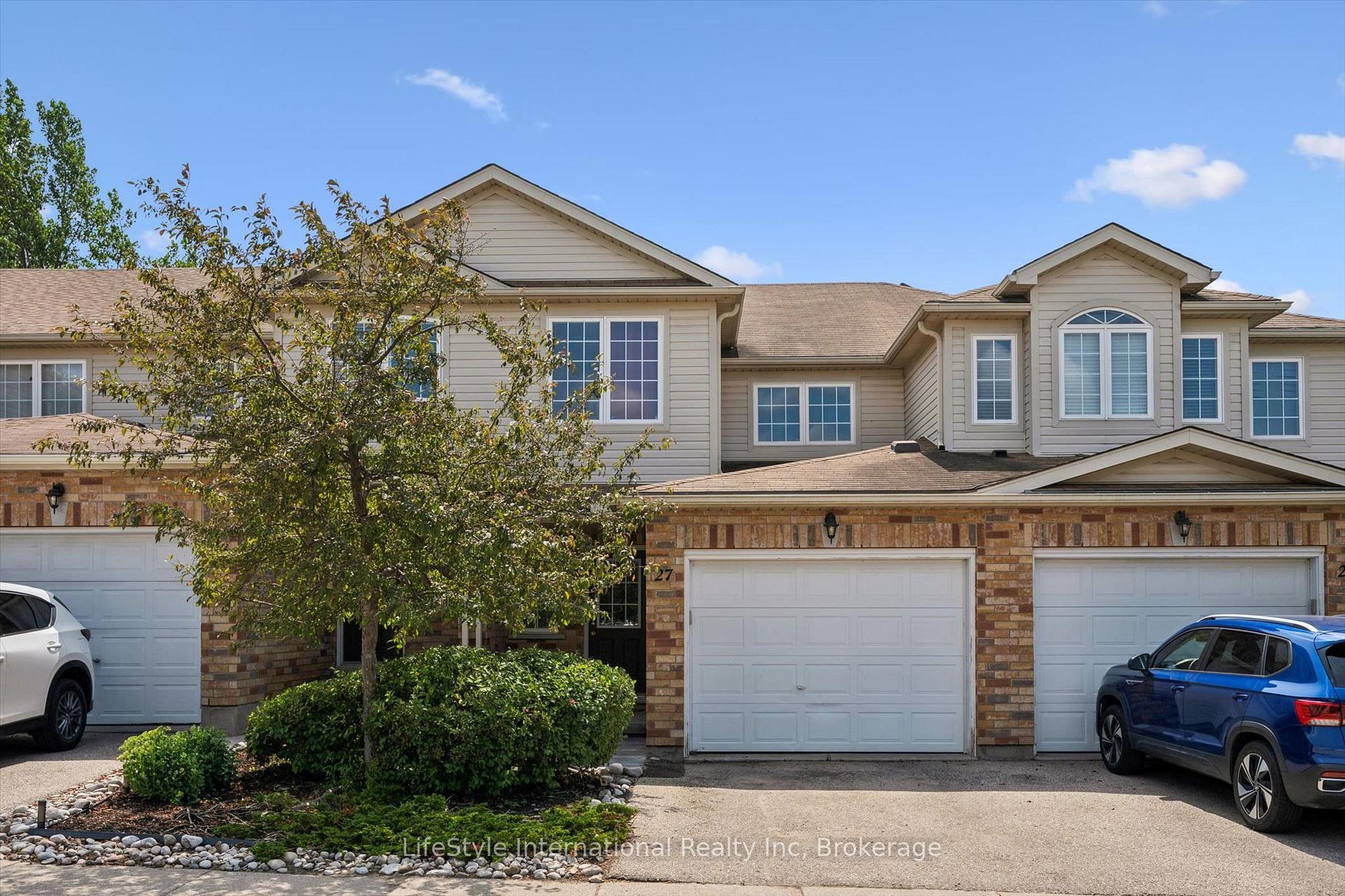 Photo 2 of Unit 27, 105 Bard Boulevard, Guelph, Pineridge/Westminster Woods — HOMEH