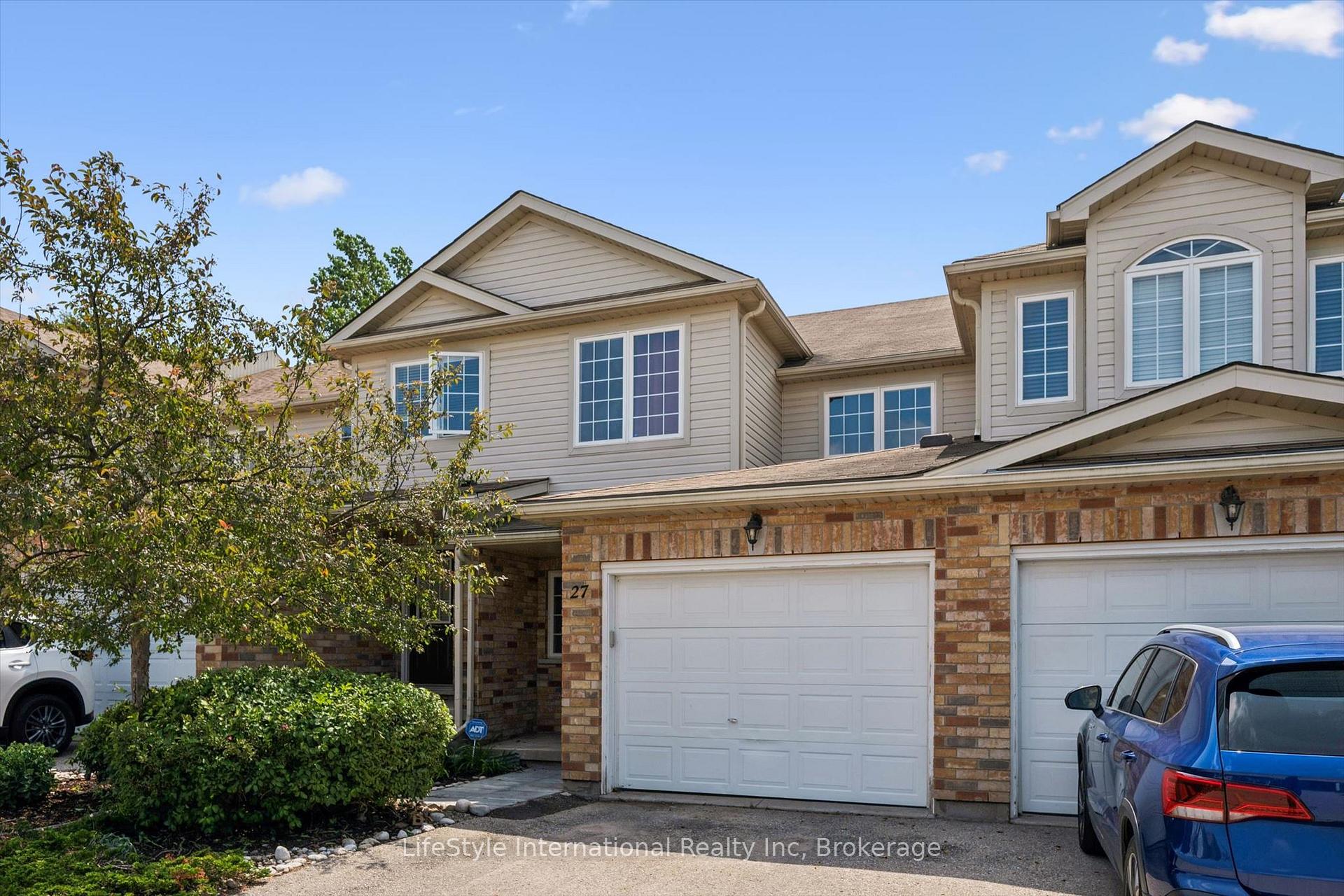 Photo 3 of Unit 27, 105 Bard Boulevard, Guelph, Pineridge/Westminster Woods — HOMEH