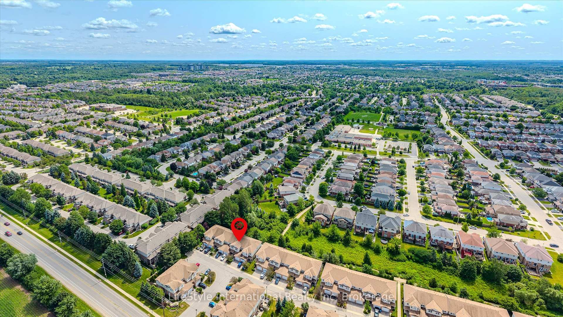 Photo 41 of Unit 27, 105 Bard Boulevard, Guelph, Pineridge/Westminster Woods — HOMEH