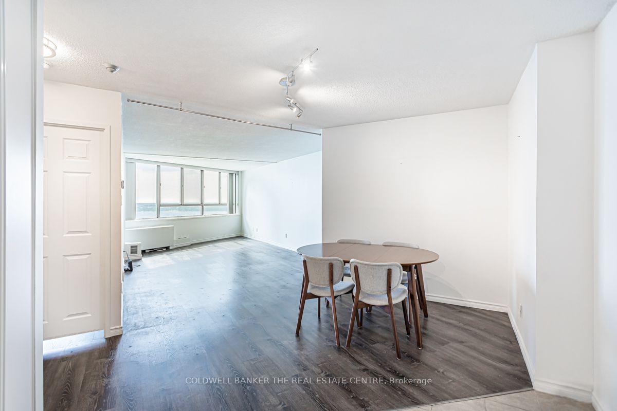 Photo 7 of Unit 2708, 260 Queens Quay W, Toronto, Waterfront Communities — HOMEH