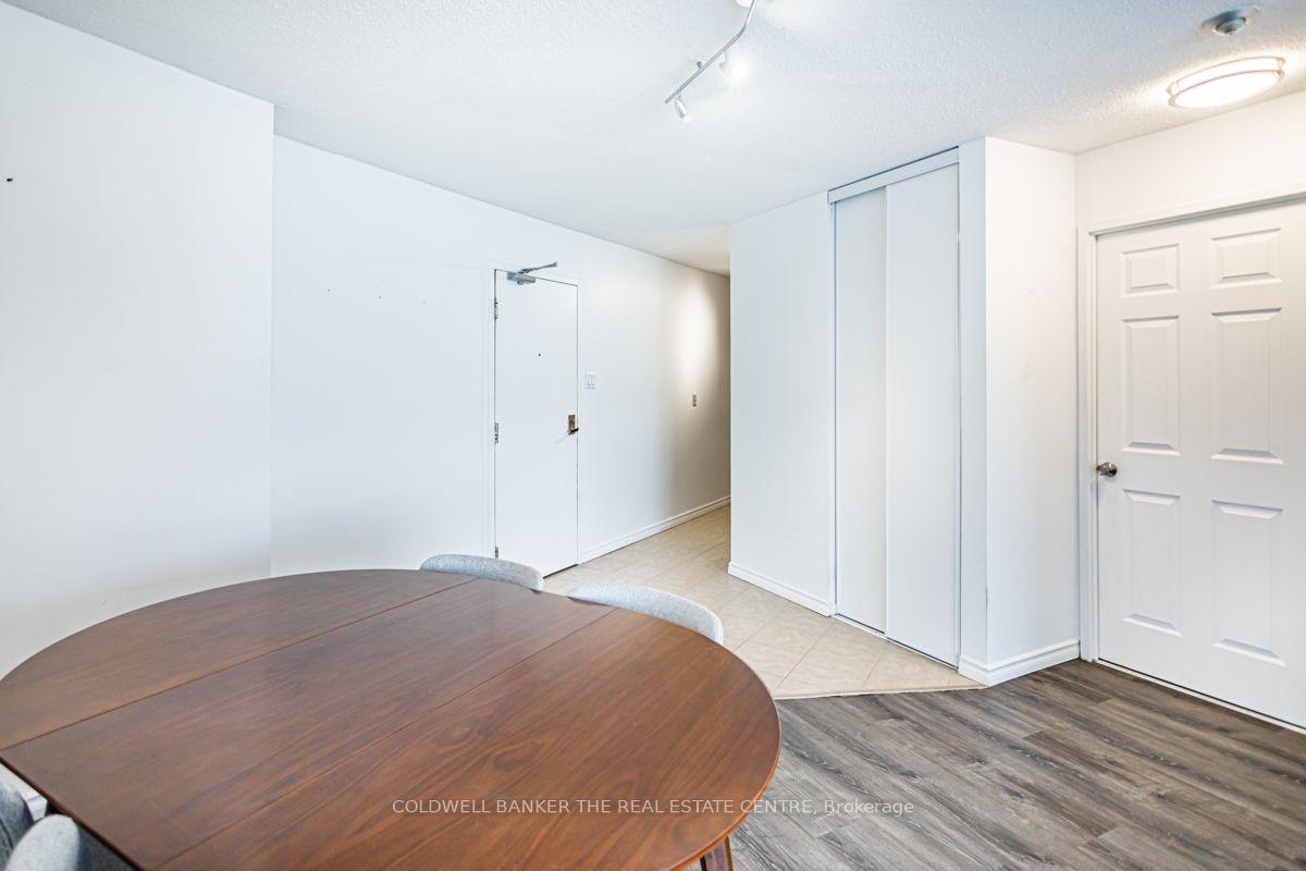 Photo 8 of Unit 2708, 260 Queens Quay W, Toronto, Waterfront Communities — HOMEH
