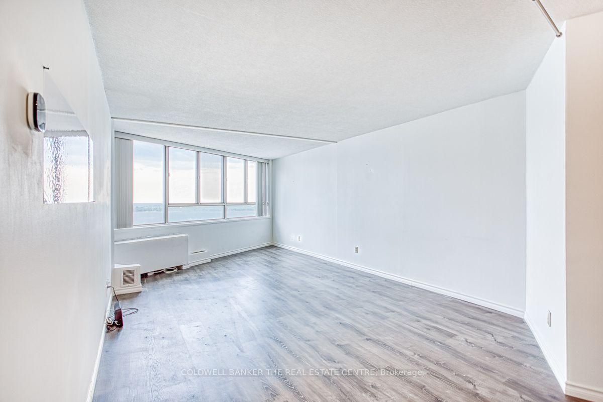 Photo 9 of Unit 2708, 260 Queens Quay W, Toronto, Waterfront Communities — HOMEH