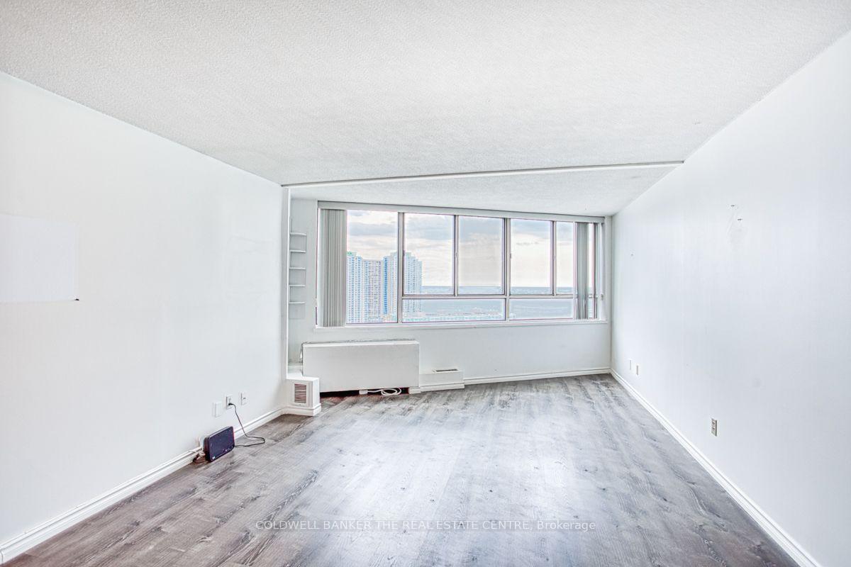 Photo 10 of Unit 2708, 260 Queens Quay W, Toronto, Waterfront Communities — HOMEH