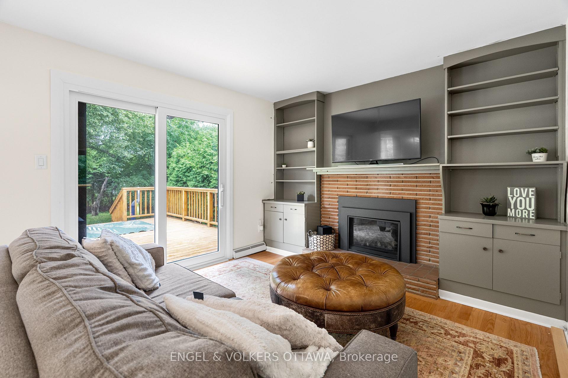 Photo 21 of 2343 Whitehaven Crescent, Ottawa, Whitehaven — HOMEH