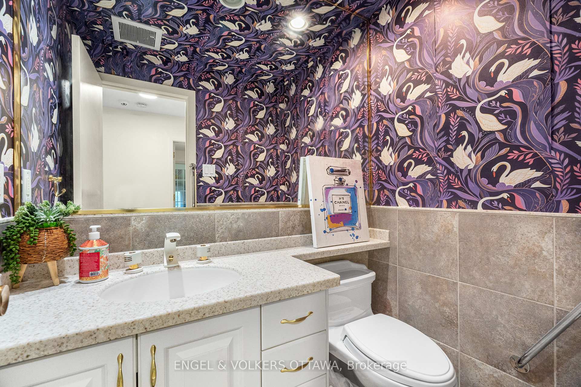 Photo 26 of 2343 Whitehaven Crescent, Ottawa, Whitehaven — HOMEH