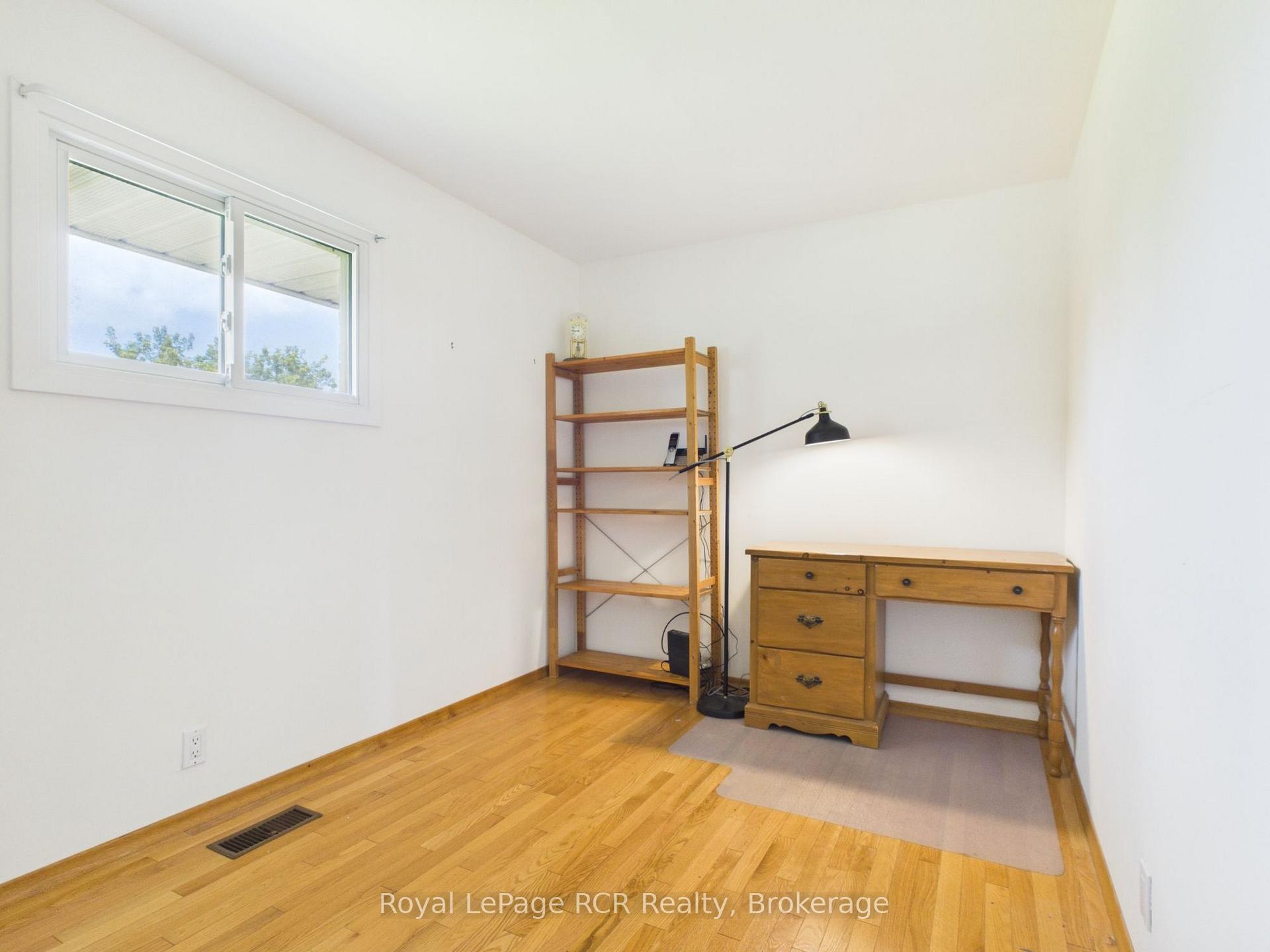 Photo 17 of 30 Mark Street E, Grey Highlands — HOMEH