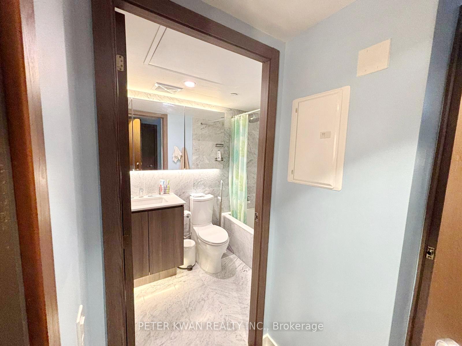 Photo 14 of Unit 1007, 19 Bathurst Street, Toronto, Waterfront Communities — HOMEH